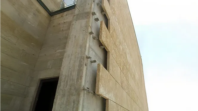 Process of dry cladding on walls